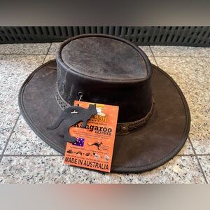 (NWT) Australian kangaroo leather Barmah Hat